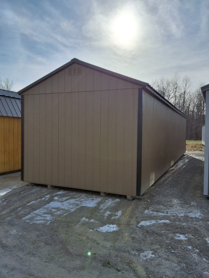Utility Center Porch - 12x40
